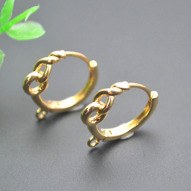 30pc Twisted Round Circle 18K  - Jewelry Making Hoops recension och pris