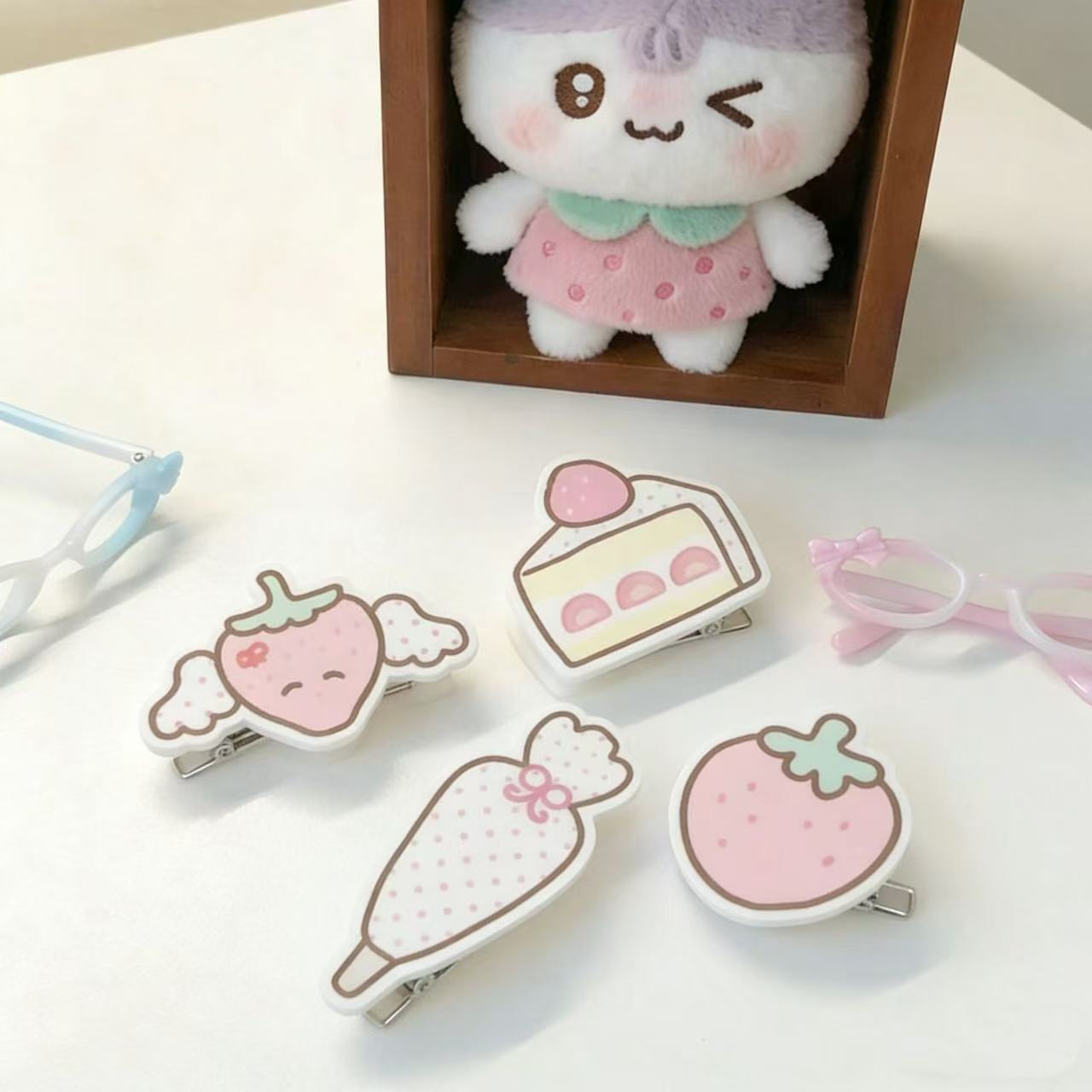 INS Strawberry Cake Hair Clip  - Jewelry Making For Kids recension och pris